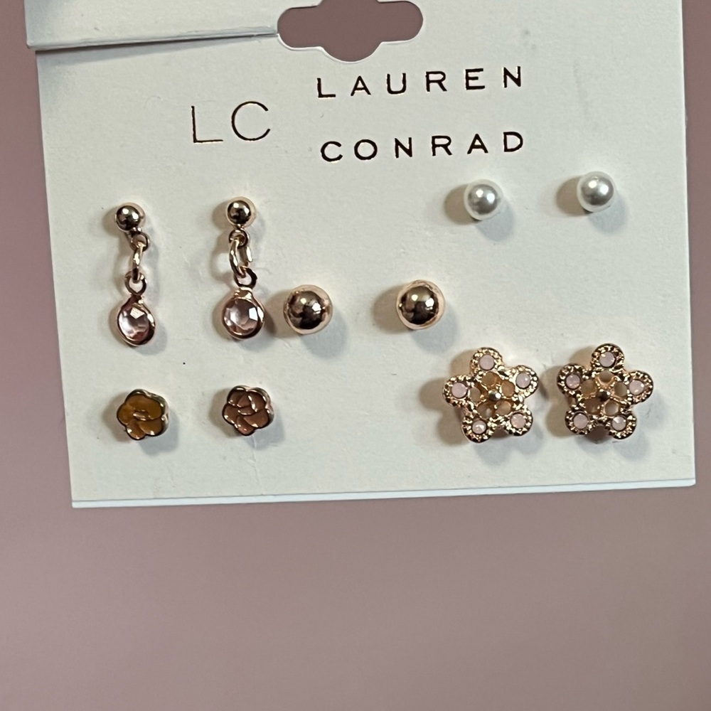 Lauren Conrad Earrings Set 🌸